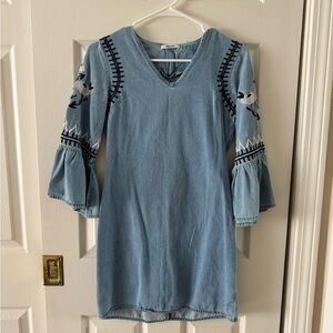 Denim & Co. Embroidered Flutter Sleeve Mini Dress 3/4 Sleeve Size Small
